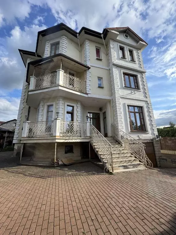Коттедж, 600 м - Фото 0