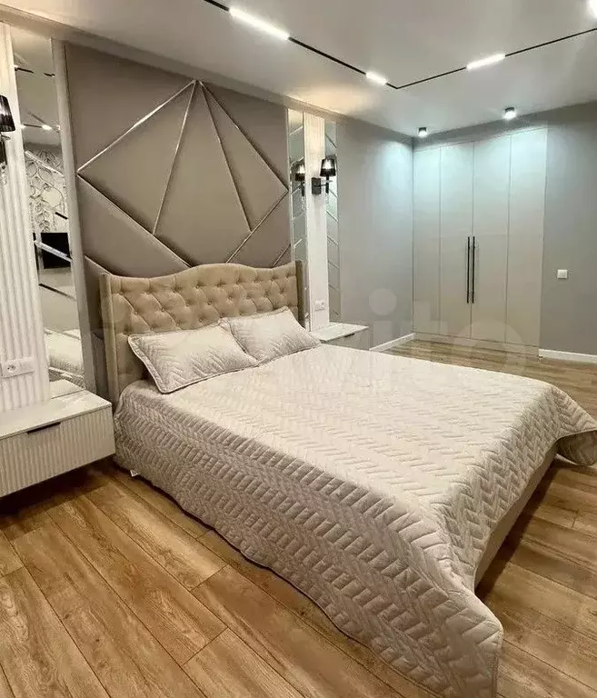 2-к. квартира, 60 м, 10/17 эт. - Фото 0