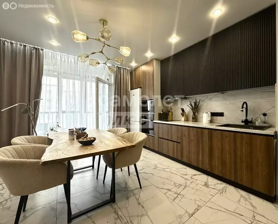 3-комнатная квартира: Ижевск, улица Металлургов, 9к1 (74 м) - Фото 1