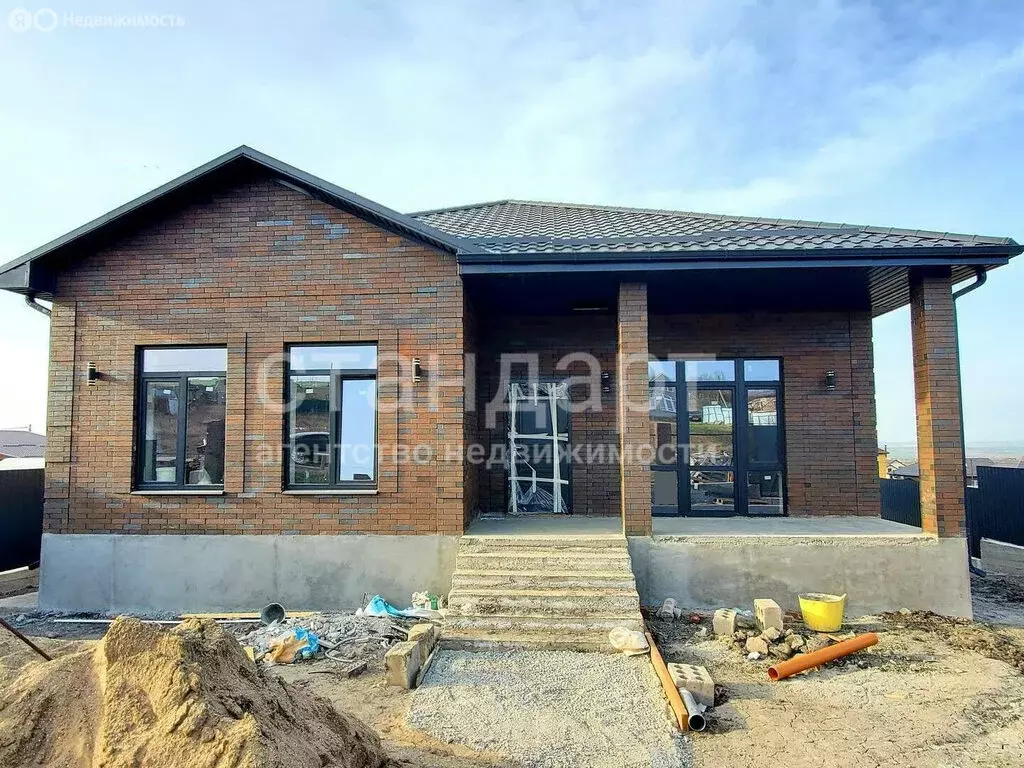 Дом в станица Ессентукская, Светлая улица (171 м) - Фото 1