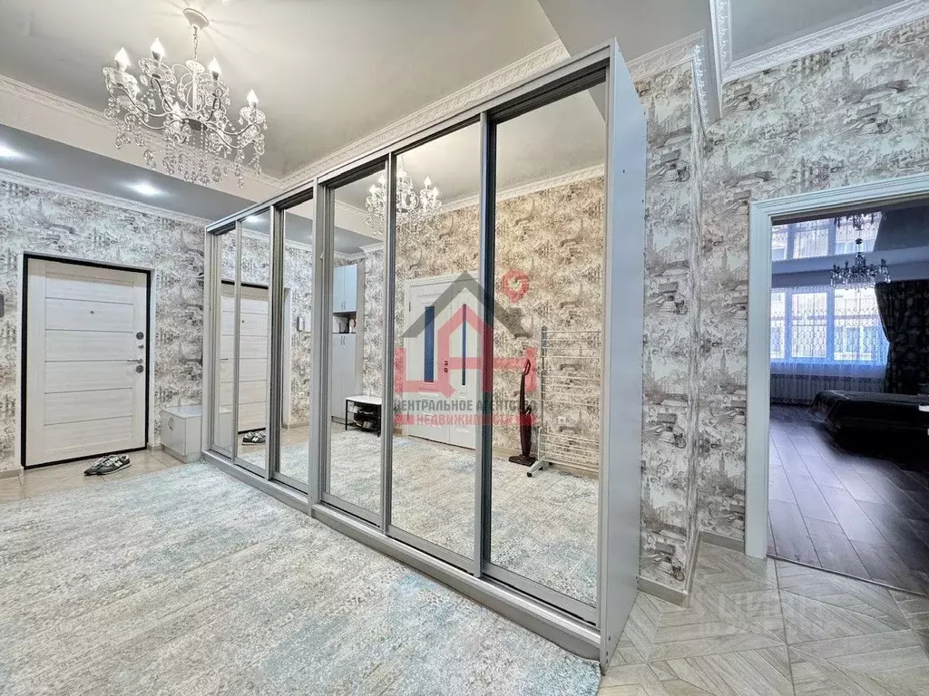 3-к кв. Ставропольский край, Ессентуки Октябрьская ул., 337/3 (119.4 ... - Фото 1