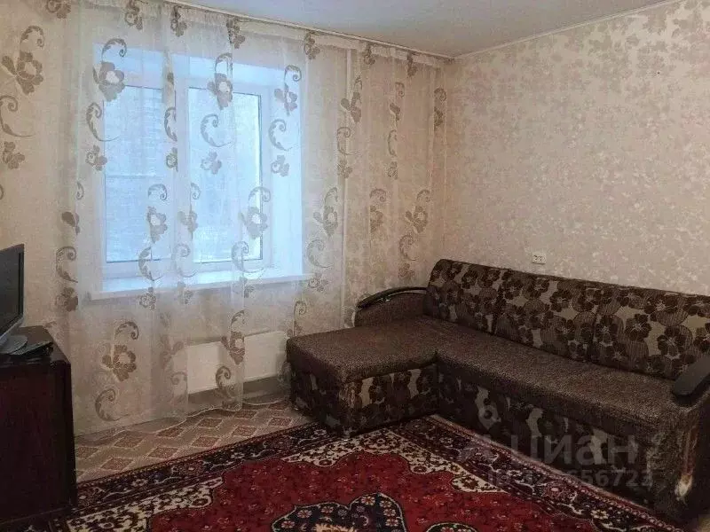 2-к кв. Чувашия, Новочебоксарск Силикатная ул., 24 (41.3 м) - Фото 1