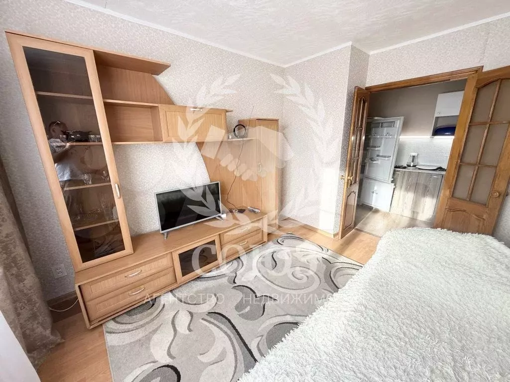 2-к. квартира, 40 м, 4/9 эт. - Фото 0