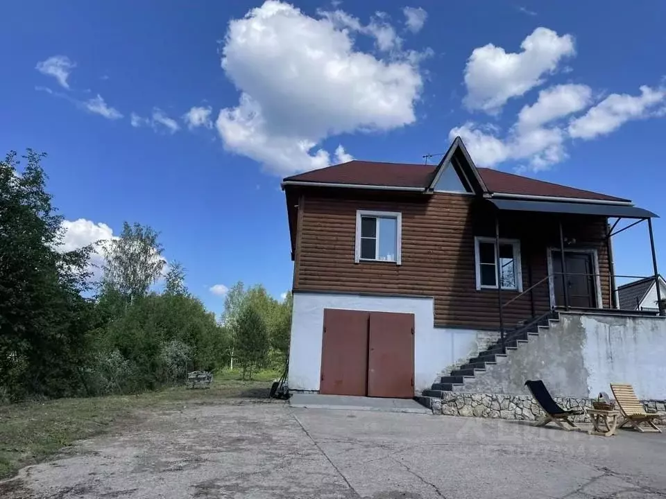 Дом в Новгородская область, Валдайский район, Рощинское с/пос, д. ... - Фото 0