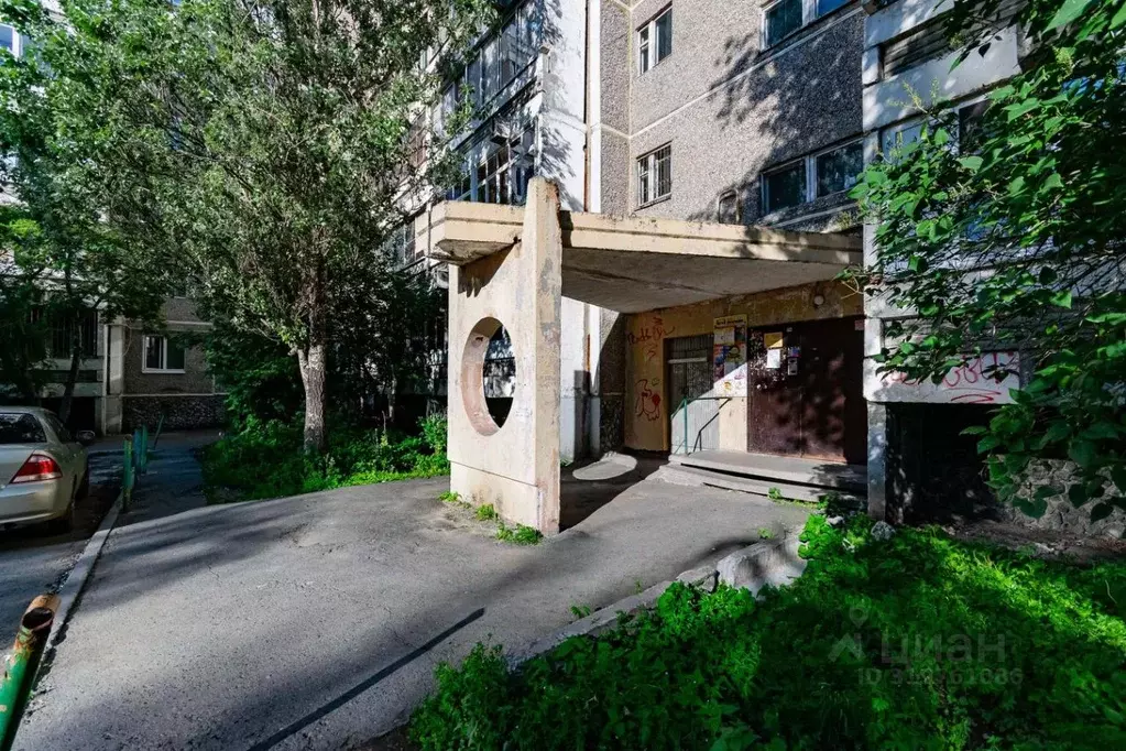3-к кв. Свердловская область, Екатеринбург ул. Стахановская, 27 (63.2 ... - Фото 1