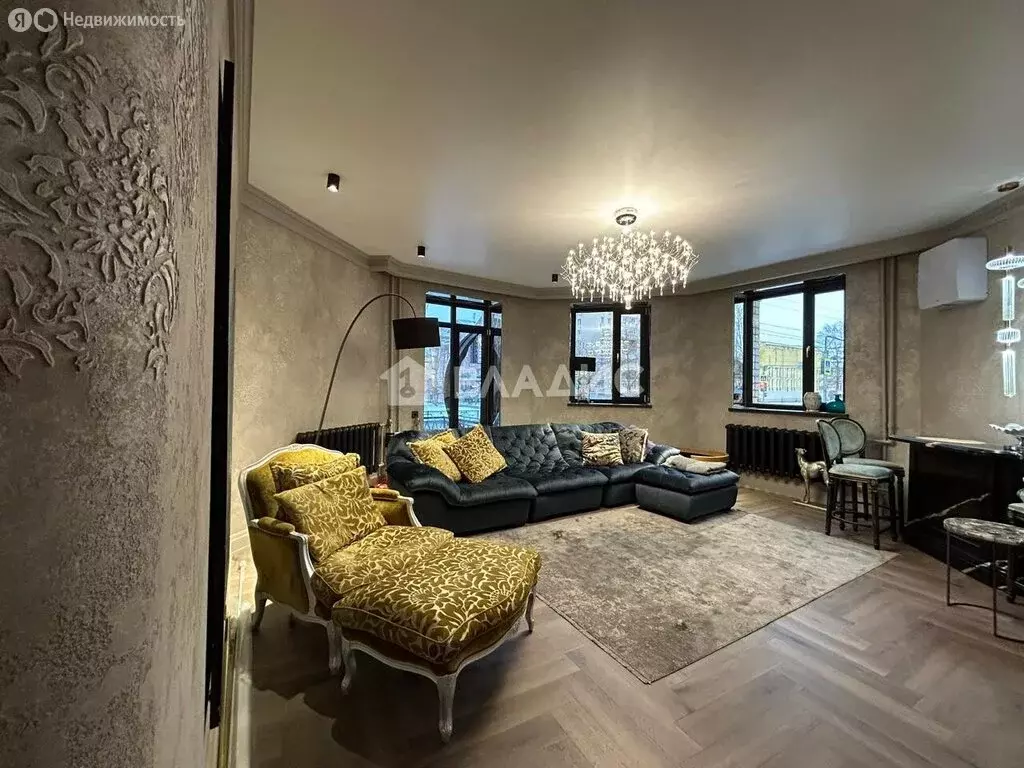 2-комнатная квартира: Вологда, улица Чехова, 4 (83 м) - Фото 1