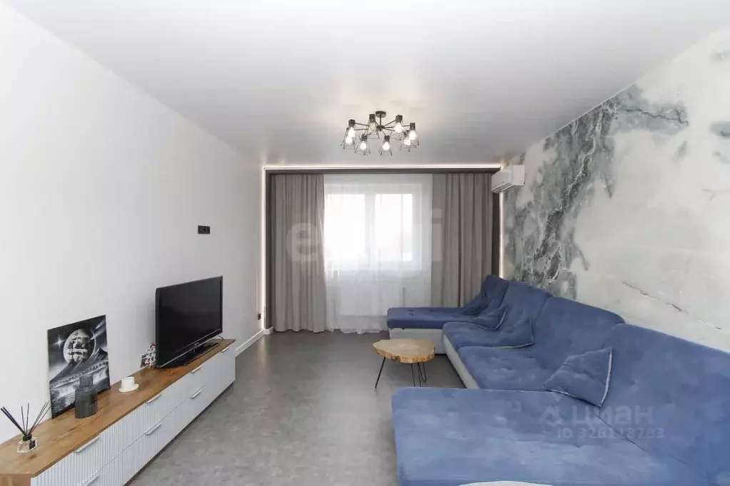 3-к кв. Тюменская область, Тюмень ул. Бакинских Комиссаров, 1 (75.1 м) - Фото 1