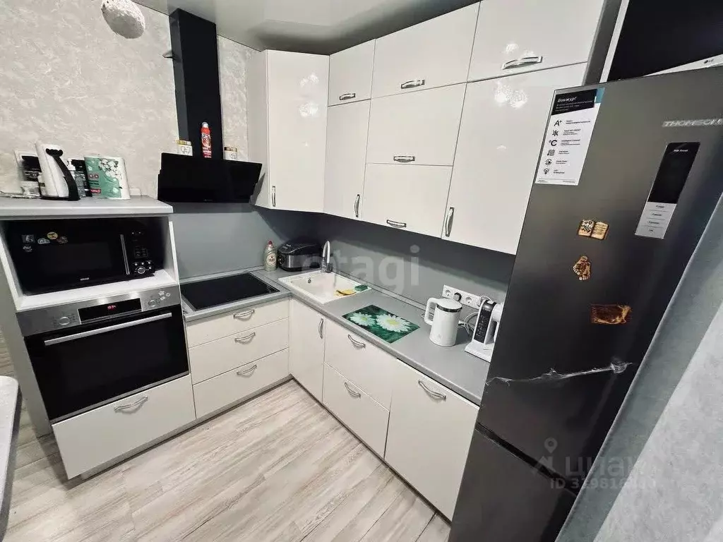 2-к кв. Ямало-Ненецкий АО, Салехард ул. Зои Космодемьянской, 57 (47.6 ... - Фото 1