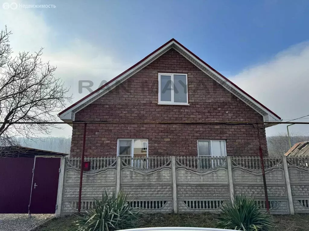 Дом в станица Ханская, Приречная улица, 9 (100 м) - Фото 1