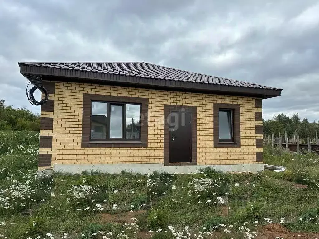 Дом в Башкортостан, Уфа городской округ, д. Карпово  (90 м) - Фото 1