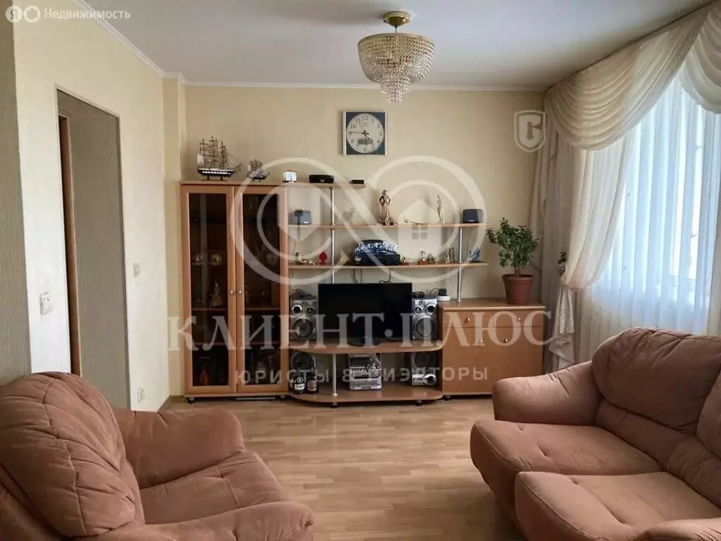 3-комнатная квартира: Корсаков, улица Федько, 5/3 (63 м) - Фото 1