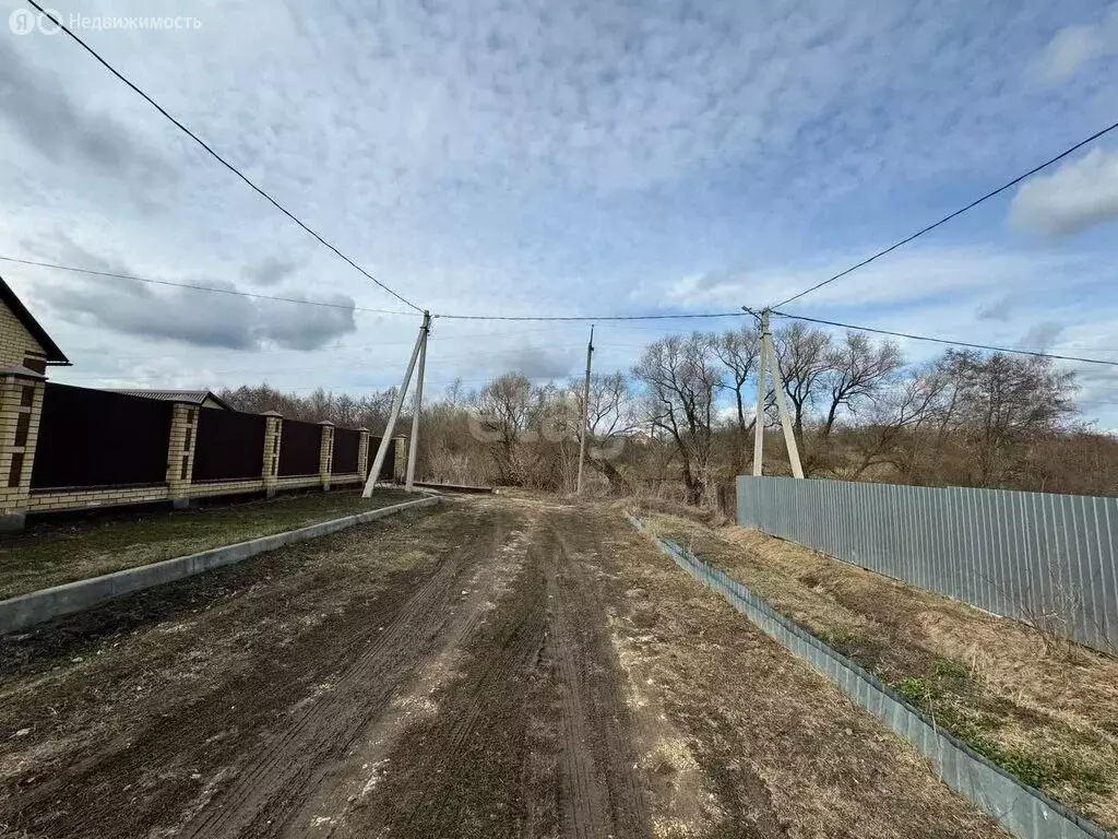 Участок в село Лямбирь, Зелёная улица (14 м) - Фото 1