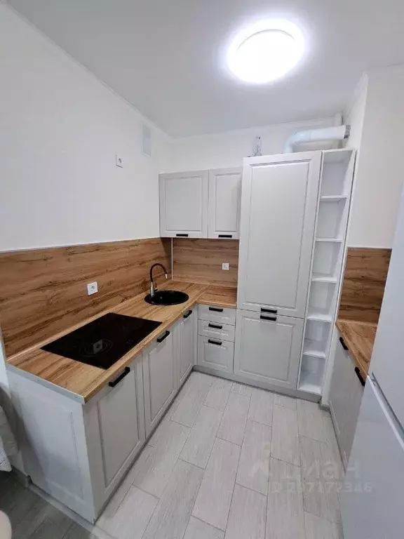 2-к кв. Астраханская область, Астрахань ул. Трофимова, 10 (40.0 м) - Фото 1