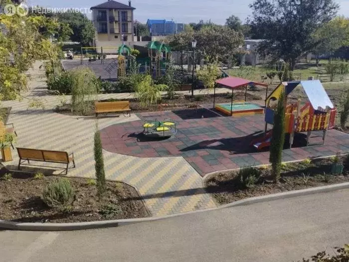 2-комнатная квартира: Штормовое, улица Ленина, 3 (50 м) - Фото 2