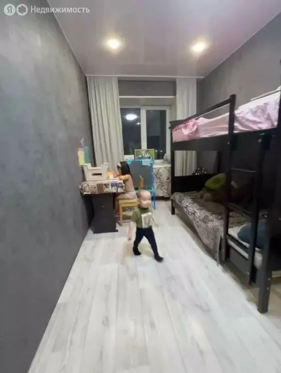 3-комнатная квартира: Якутск, Загородный квартал, улица Речников, 18/1 ... - Фото 2