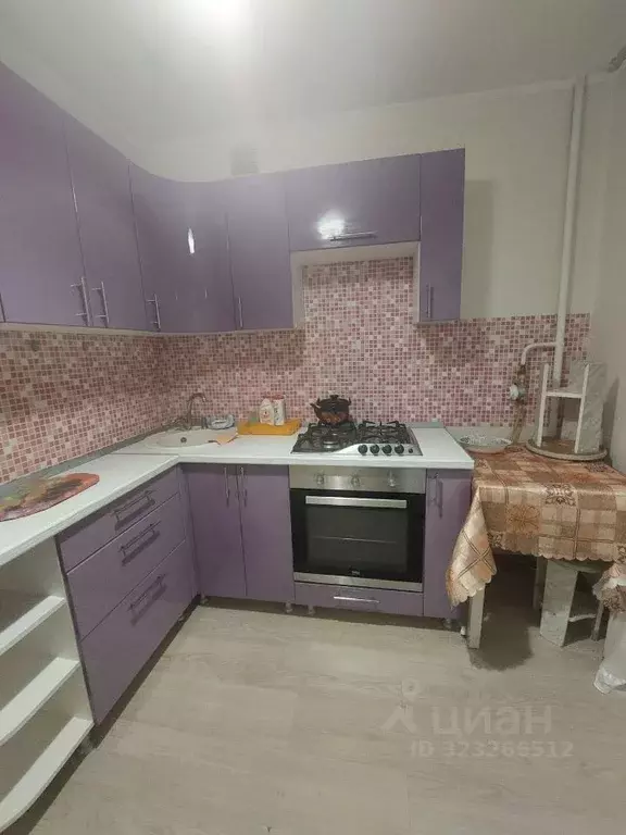 1-к кв. Волгоградская область, Волгоград ул. Гороховцев, 8 (31.0 м) - Фото 1