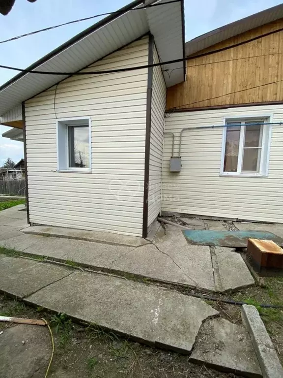 Дом в Волгоградская область, Волгоград Летная ул. (65 м) - Фото 0