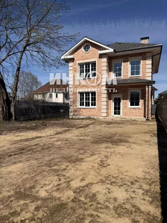 Дом в Москва д. Шарапово, 7 (150 м) - Фото 2