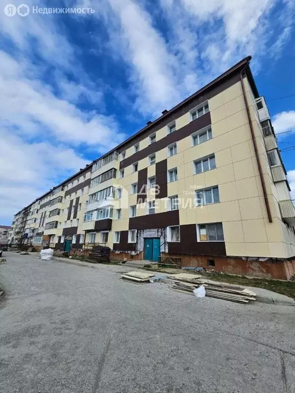 3-комнатная квартира: Невельск, улица Вакканай, 6 (57.2 м) - Фото 1