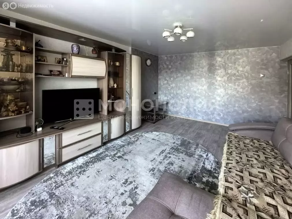 2-комнатная квартира: Белогорск, Никольское шоссе, 11 (50 м) - Фото 2