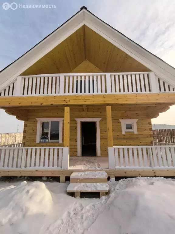 Дом в село Урик, улица Фаины Ивлевой (100 м) - Фото 2