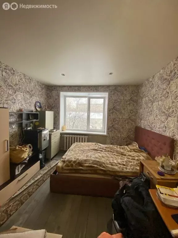 1к в 8-комнатной квартире (12.6 м) - Фото 0