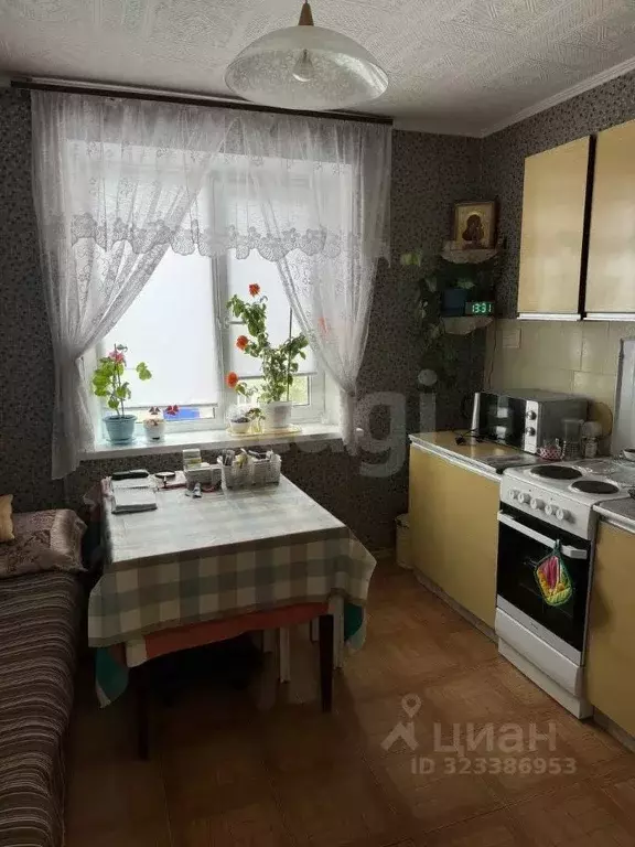 1-к кв. Тюменская область, Тюмень Холодильная ул., 54 (33.5 м) - Фото 0