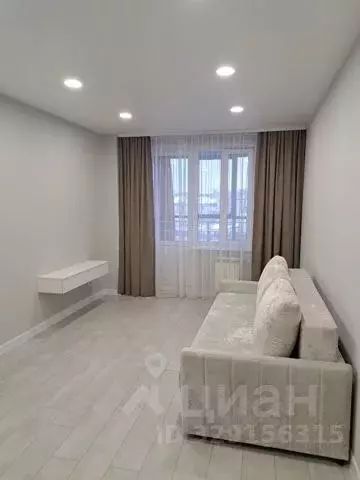 1-к кв. Красноярский край, Красноярск наб. Ярыгинская, 29 (41.8 м) - Фото 1
