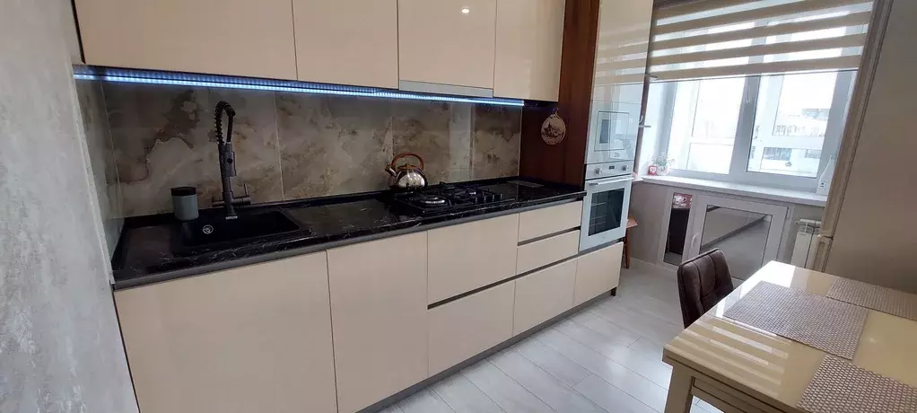 Продаётся 2-к квартира, 60 м - Фото 0