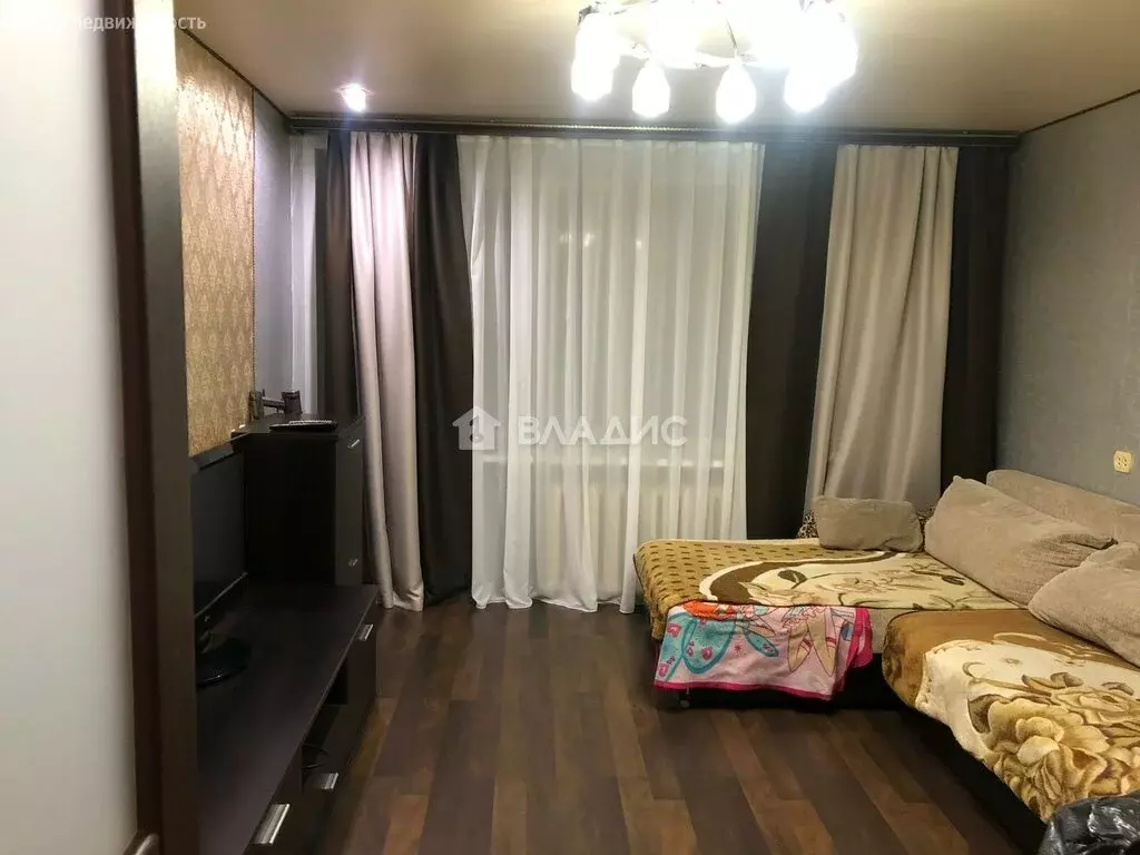 3-комнатная квартира: Смоленск, улица Нормандия-Неман, 6А (61 м) - Фото 0