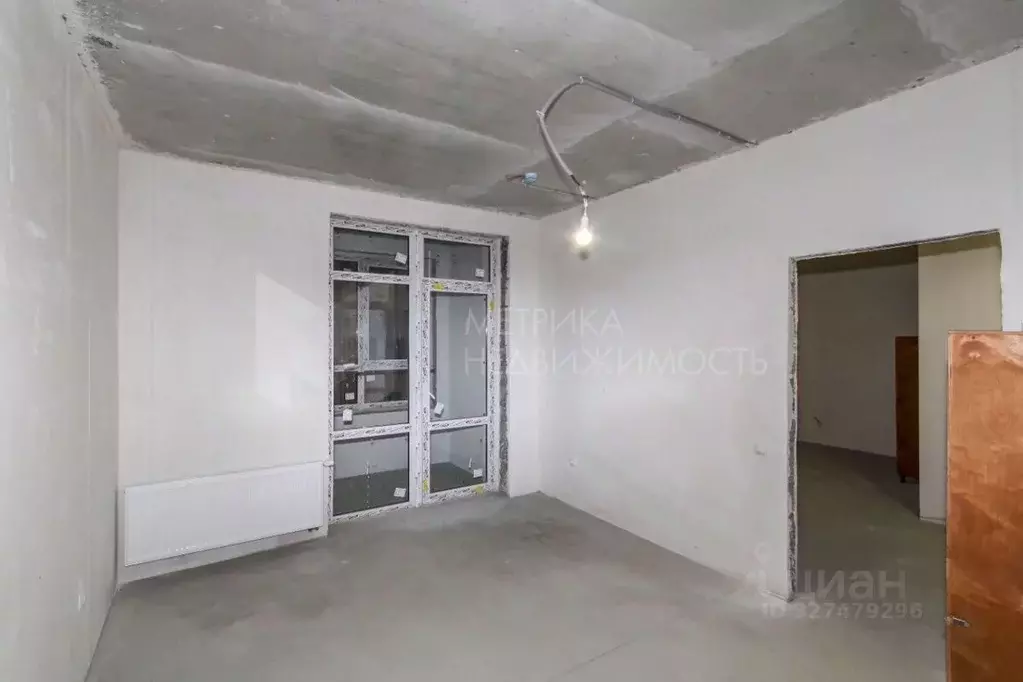 2-к кв. Тюменская область, Тюмень ул. Разведчика Кузнецова, 16 (46.6 ... - Фото 1