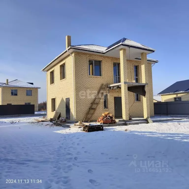 Дом в Амурская область, Благовещенский район, с. Чигири  (170 м) - Фото 1