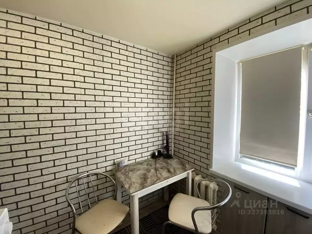 2-к кв. Владимирская область, Ковров Моховая ул., 2/6 (42.5 м) - Фото 1