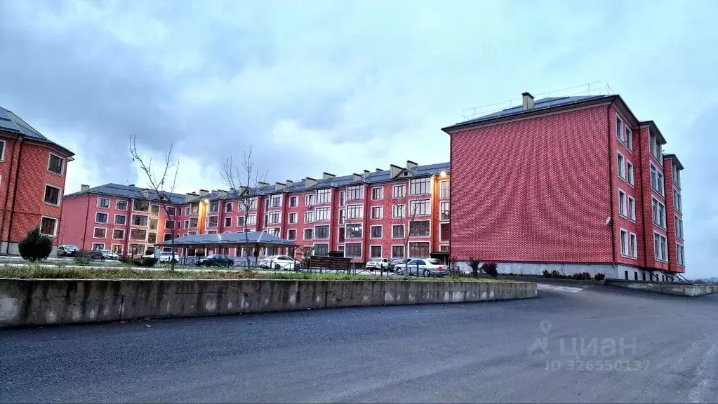 3-к кв. Кабардино-Балкария, Нальчик ул. Шогенова, 79 (90.0 м) - Фото 2