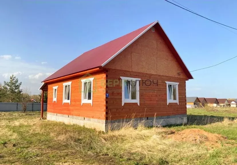 Дом в Башкортостан, Иглинский сельсовет, с. Иглино ул. Дзержинского ... - Фото 0