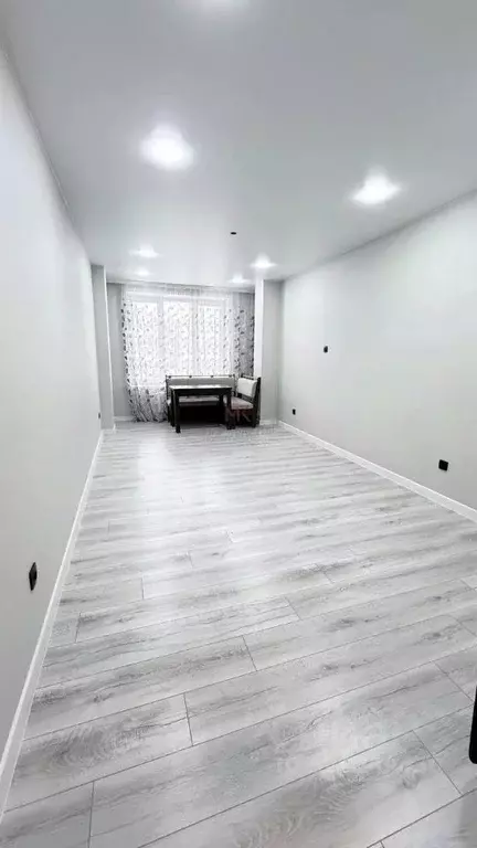 2-к кв. Хакасия, Абакан ул. Генерала Тихонова, 8 (55.0 м) - Фото 1