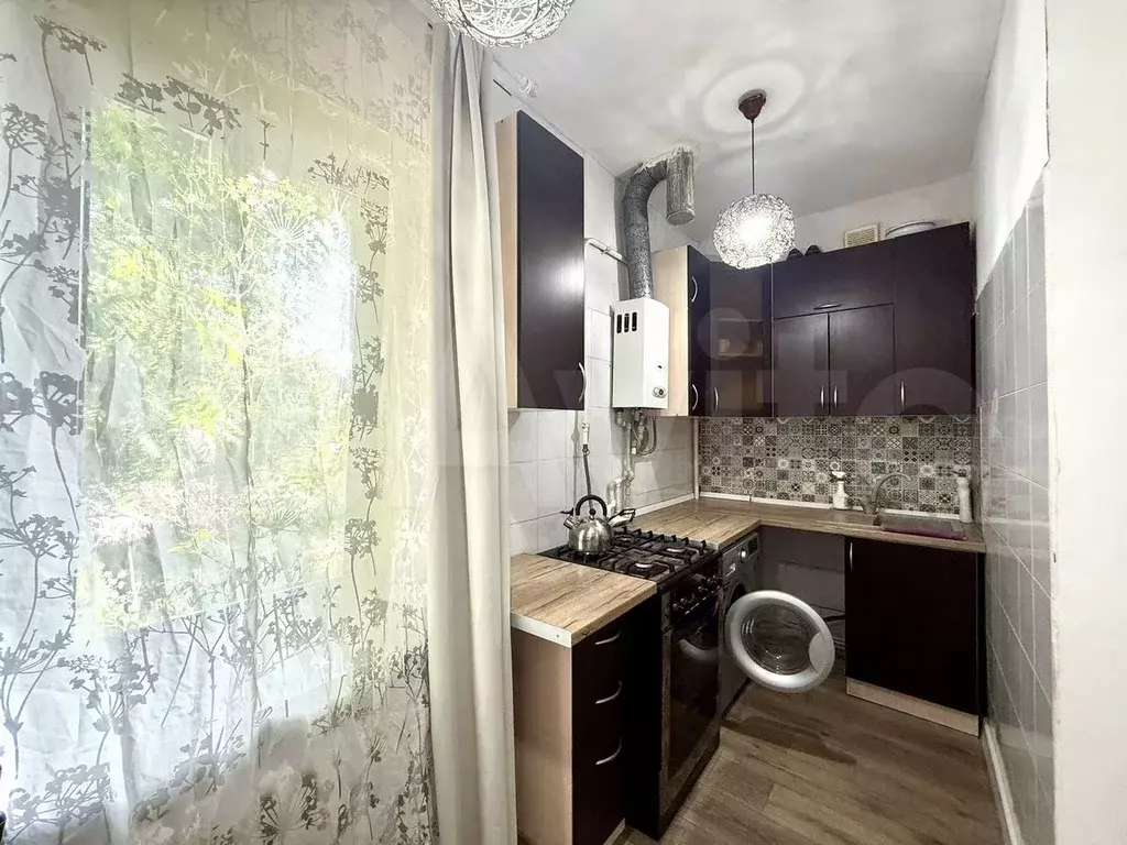 2-к. квартира, 55 м, 2/2 эт. - Фото 0