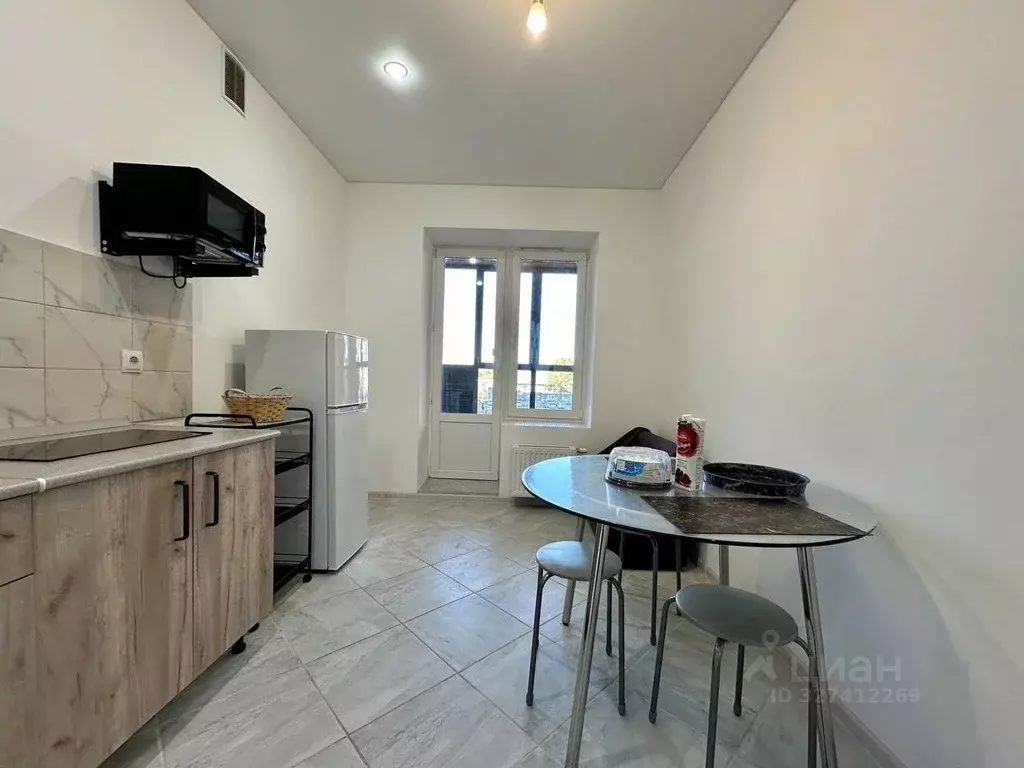 2-к кв. Татарстан, Казань Портовая ул., 37к1 (56.0 м) - Фото 2