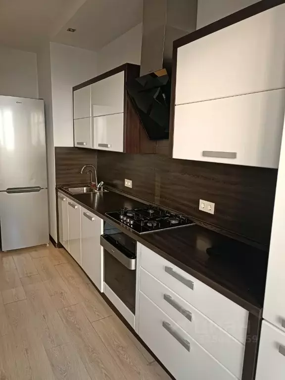 2-к кв. Краснодарский край, Новороссийск Вербовая ул., 9 (65.0 м) - Фото 1