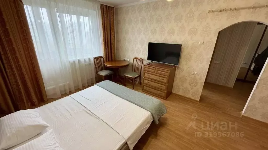 1-к кв. Ханты-Мансийский АО, Нижневартовск ул. Чапаева, 15к1 (40.0 м) - Фото 1
