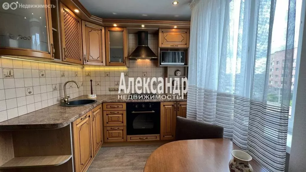 2-комнатная квартира: Выборг, улица Гагарина, 16 (50 м) - Фото 0
