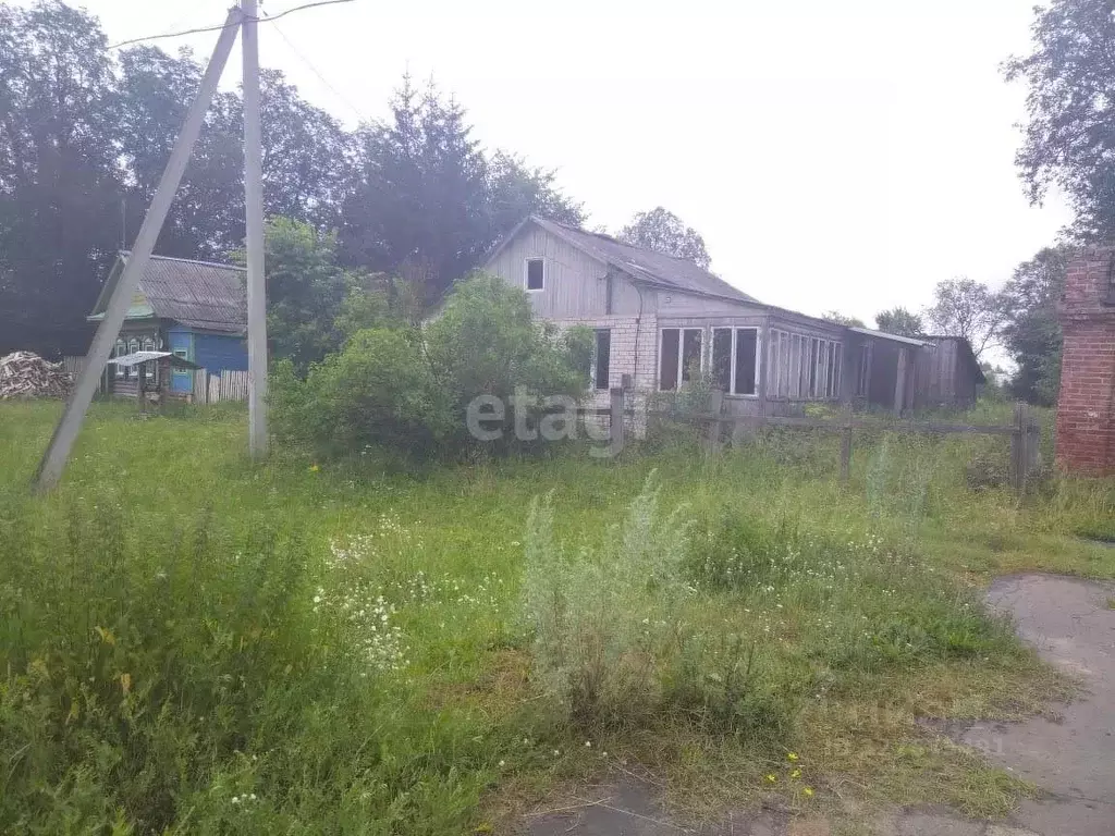 Дом в Ивановская область, Южский район, Холуйское с/пос, с. Изотино ... - Фото 1