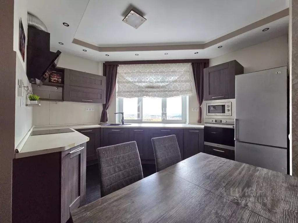 3-к кв. Калужская область, Калуга ул. 65 лет Победы, 41 (115.2 м) - Фото 1