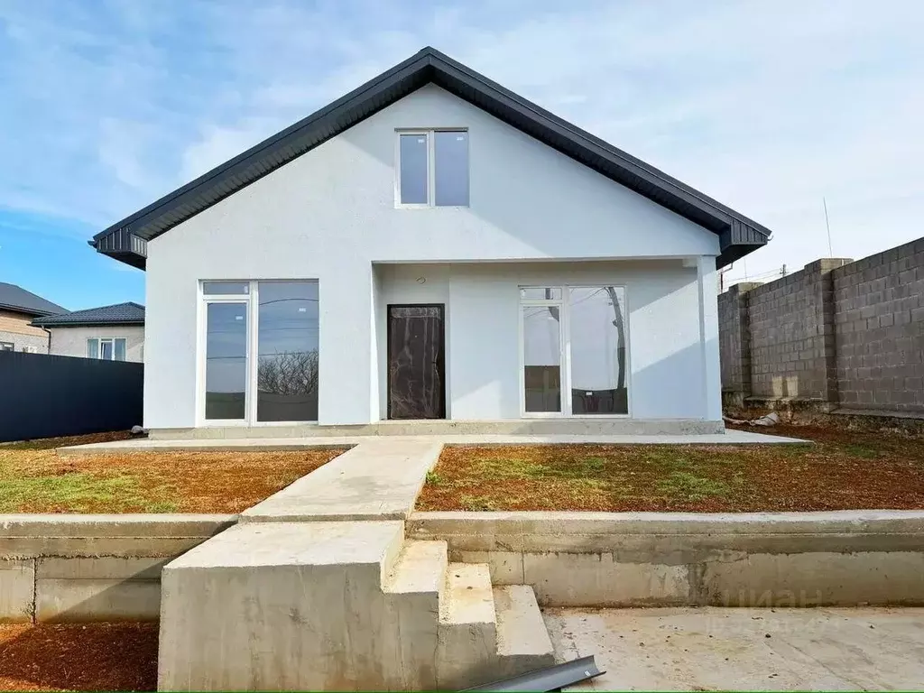 Дом в Севастополь ул. Дениса Ракицкого (121 м) - Фото 1