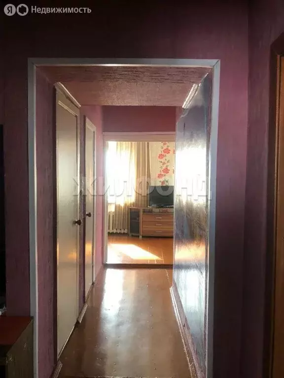 3-комнатная квартира: Кызыл, улица Дружбы, 1/3 (70 м) - Фото 1