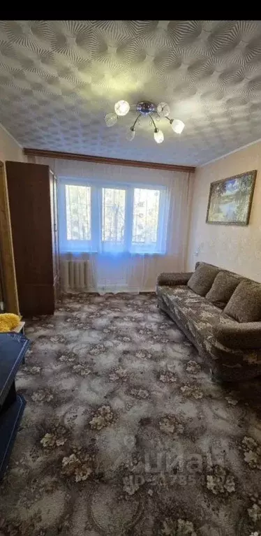 2-к кв. Псковская область, Псков Рижский просп., 44А (44.0 м) - Фото 0