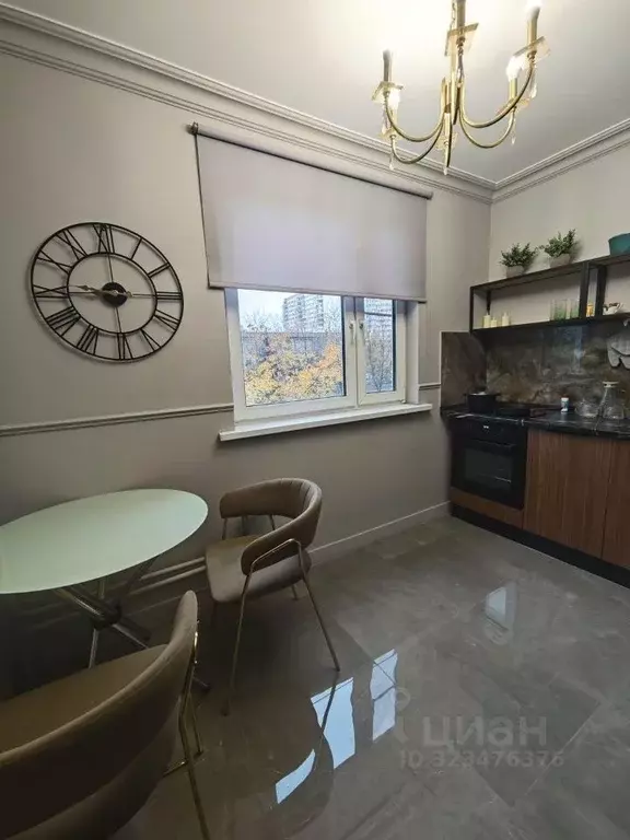 1-к кв. Москва Осенний бул., 6 (37.7 м) - Фото 1