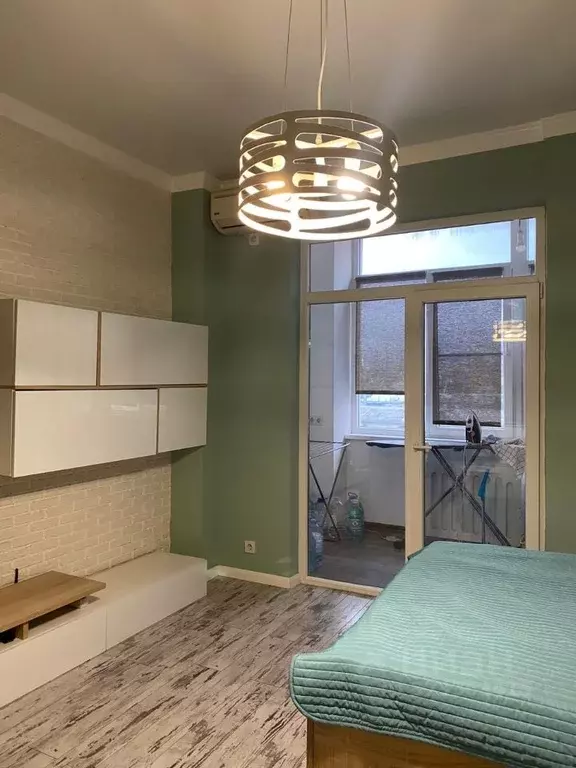 1-к кв. Краснодарский край, Новороссийск ул. Лейтенанта Шмидта, 38/40 ... - Фото 0