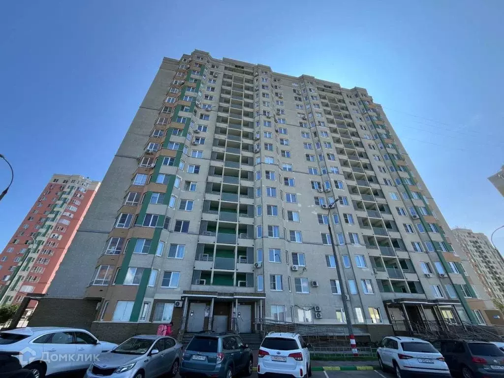 Продаётся 2-к квартира, 67.9 м - Фото 1