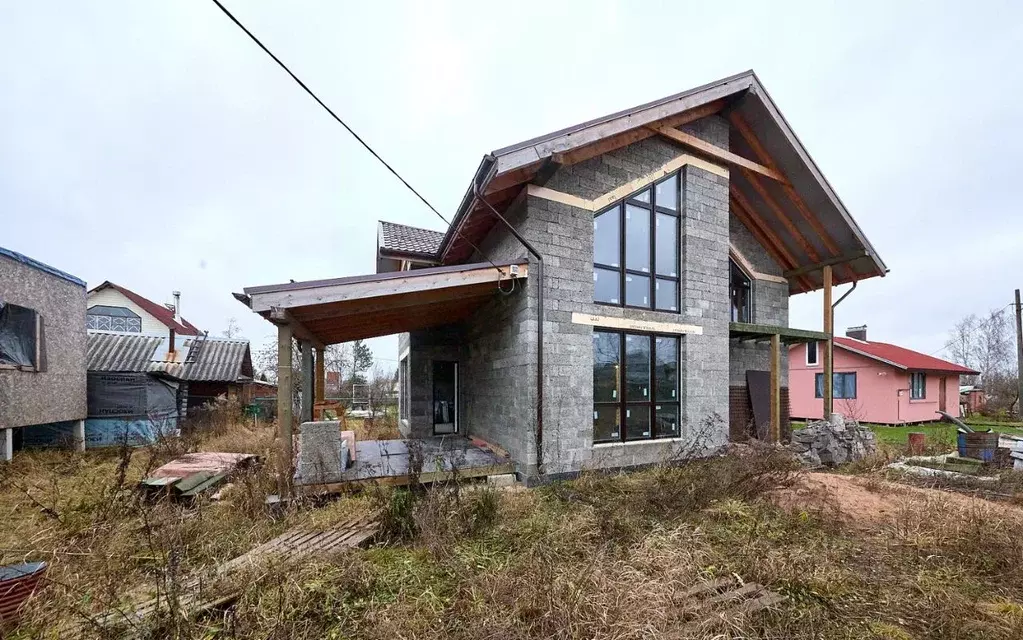 Дом в Ленинградская область, Ломоносовский район, Виллозское городское ... - Фото 1